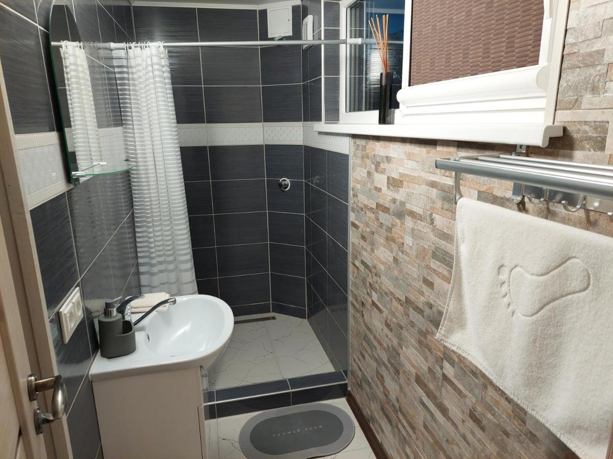 Lapiu Ola Apartman Utena Kültér fotó